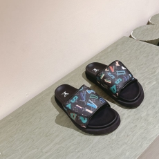 Louis Vuitton Slippers